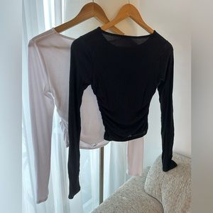 Alo Yoga Gather Long Sleeve Tops. Black and White.